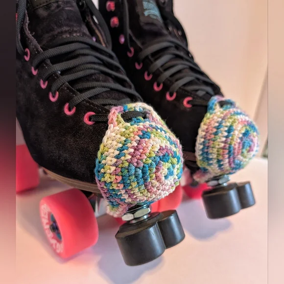 NEW, Crochet roller skate toe guard, handmade - Picture 4 of 6